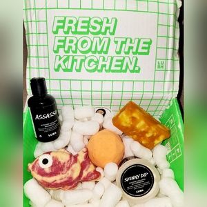 Lush April Kitchen Box Exclusive